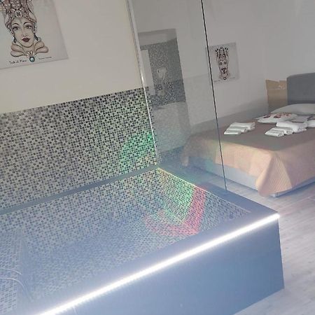 Moro Rooms Catánia Buitenkant foto